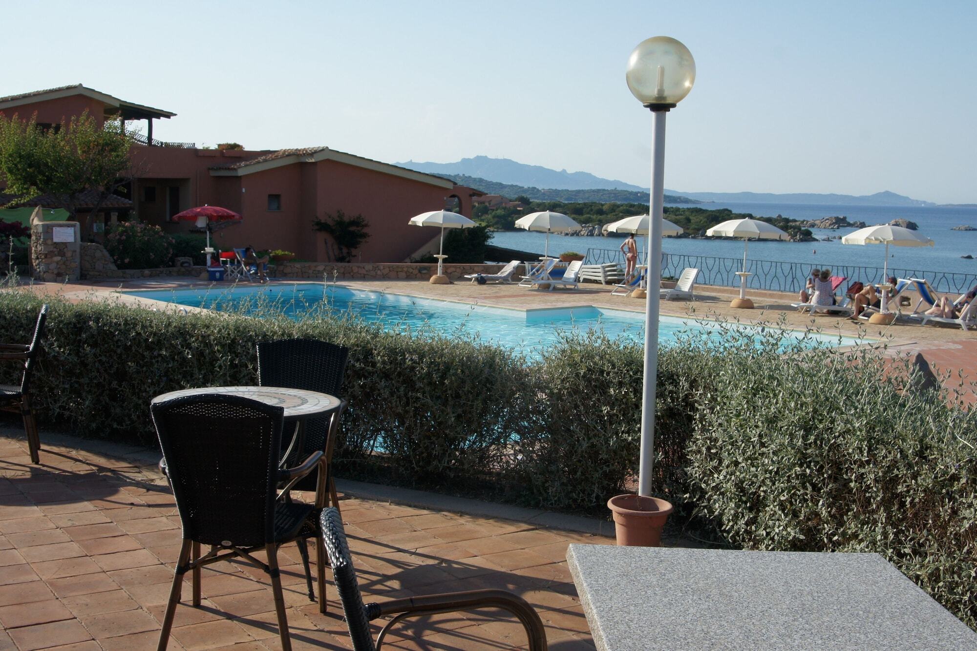 Residence Marineledda & Vela Blu Golfo Aranci Extérieur photo